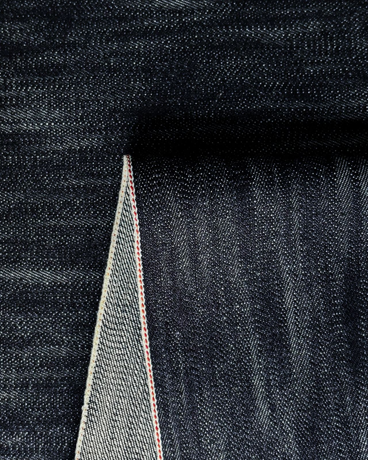 SUSANOO II Deep Indigo Slubby 17oz Unsanforized